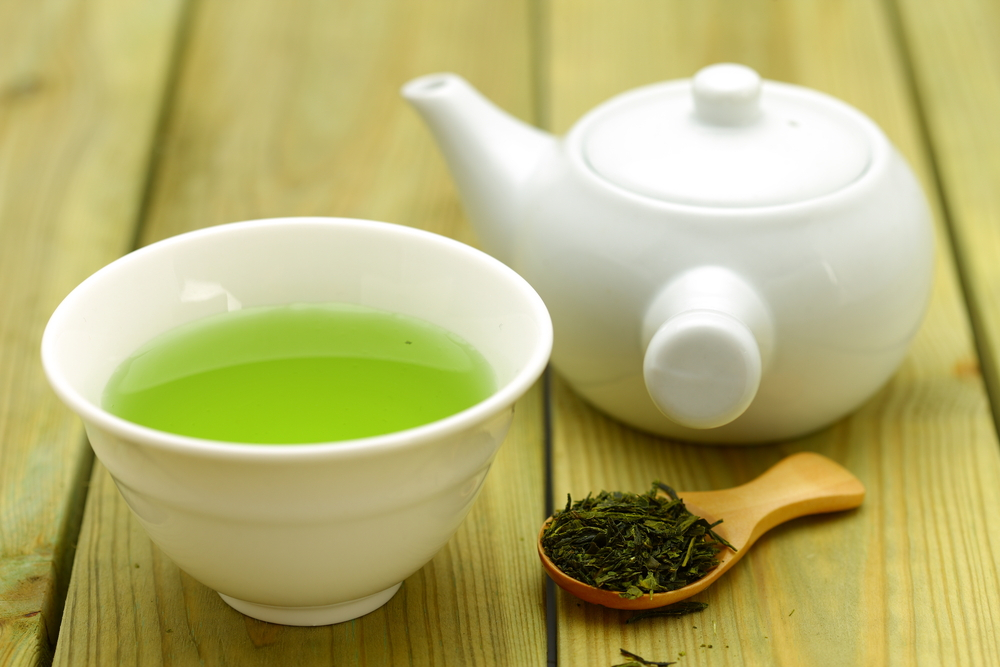 煎茶に多く含まれる「テアニン」も認知症予防に効果を発揮！